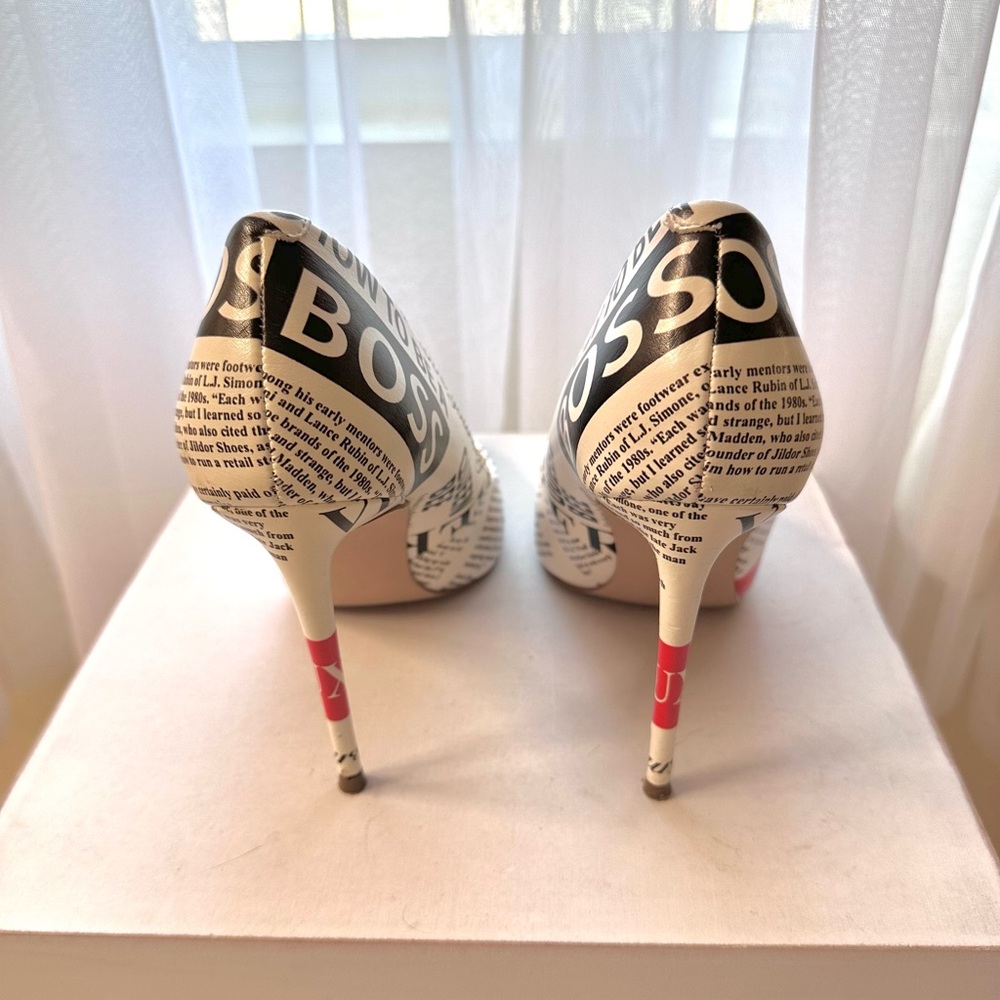 Steve Madden White Newspaper Print Pointed Toe Heels with Pink Accents - Picture 4 of 7